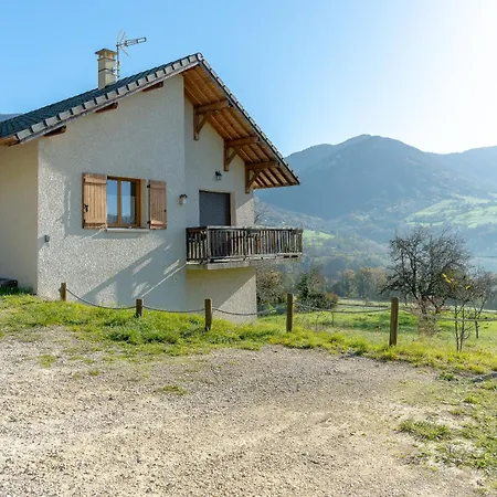 Holiday home Maison De Tamo - 6 Personnes